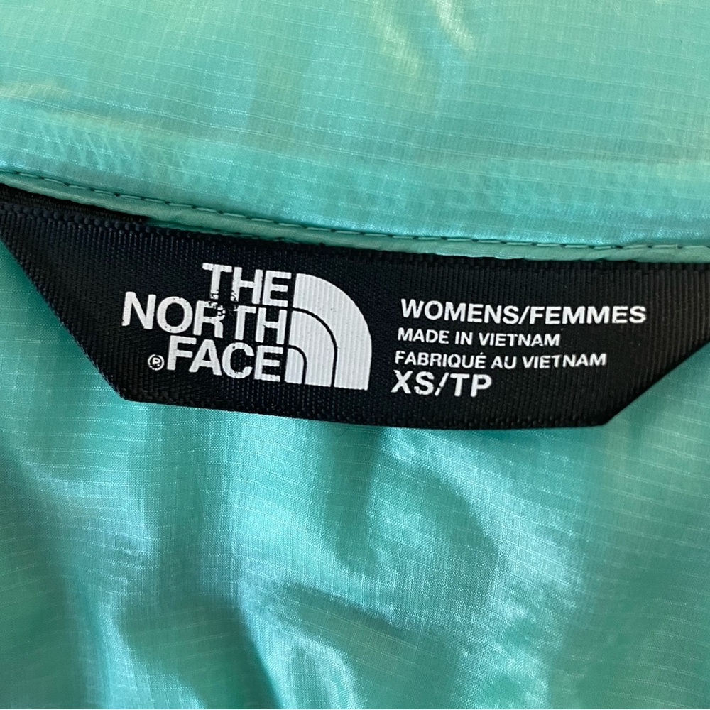 The North Face Thermoball Women's Quilted Gray Puffer Jacket - Picture 7 of 8